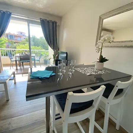 Proche Centre Climatise 4 Personnes * 滨海萨纳里
