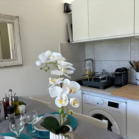 Appartement Proche Centre Climatise 4 Personnes