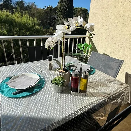 Proche Centre Climatise 4 Personnes Apartment
